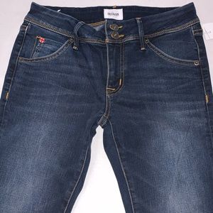 Hudson jeans Beth Baby Bootcut Color blue size 27